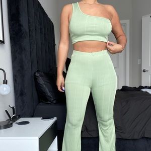 Matching set